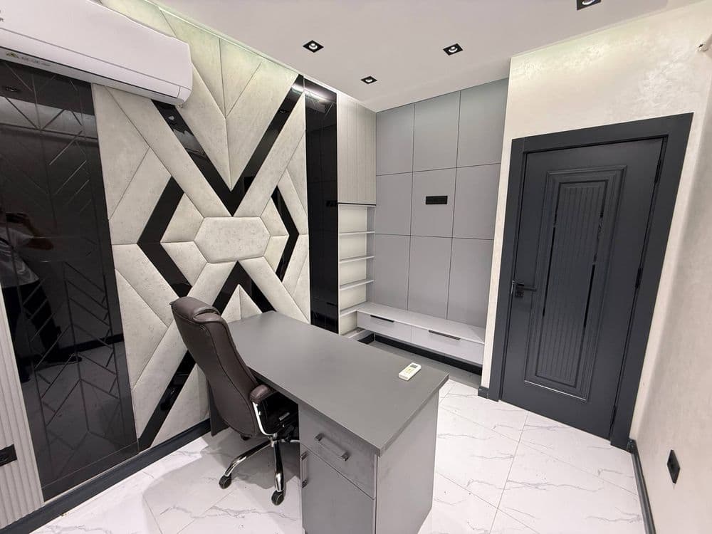 Продажа офиса Ц-1 Street 77 49м² с ремонтом — 2