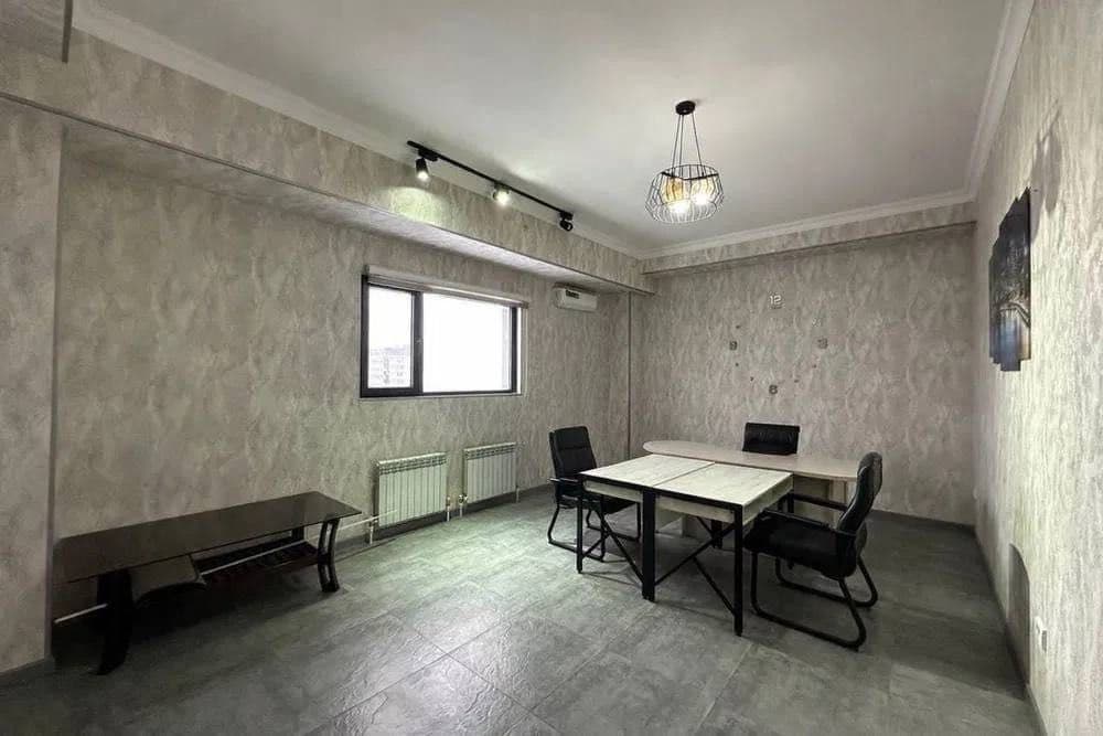 Продажа офис Циолковский 120м2 . — 5