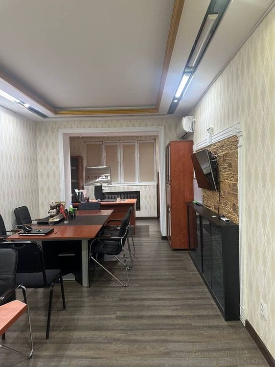 Продаётся нежилое помещение Яшнабадский р-н улица Элбек — 5