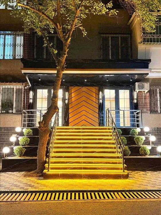 ПРОДАЖА! Продаётся коммерческое помещение в центре — метро Космонавтов — 2