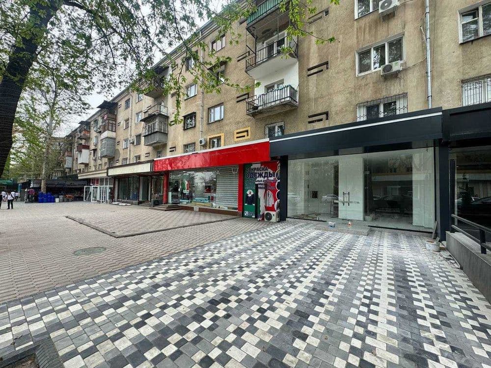 Срочно продаётся Евро нежилое помещение Новомосковская, стадион Старт — 2