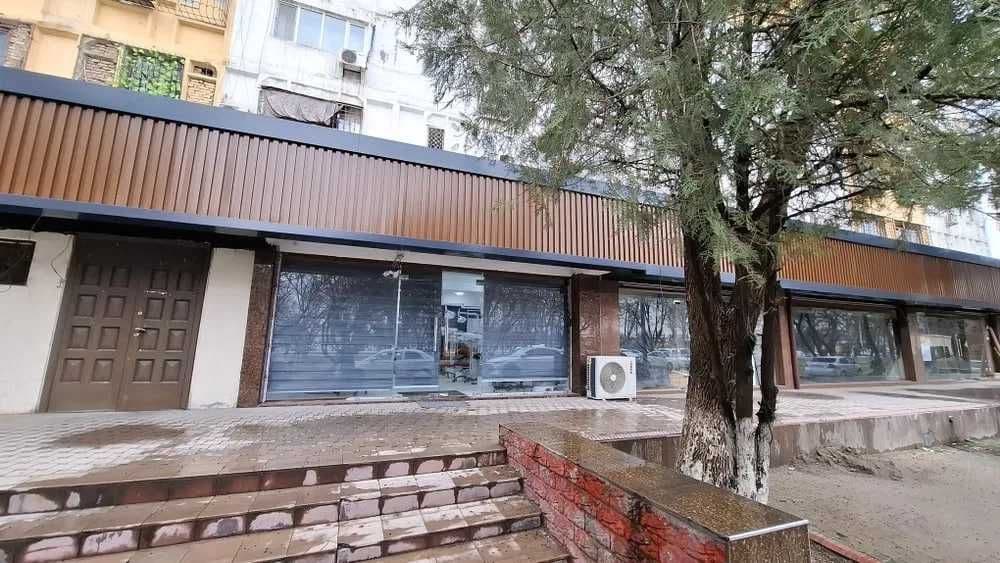 Продажа коммерческое/нежилое помещения  Сингапурский — 1