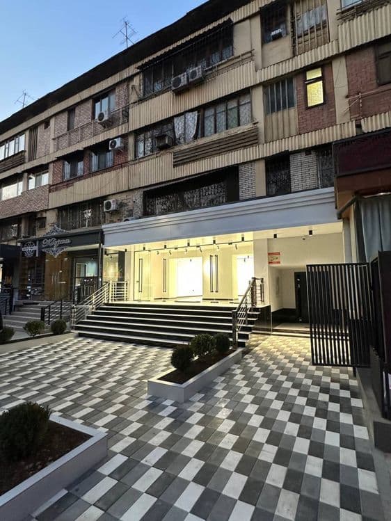 Офис 95м² с евроремонтом, Ц-1, 1 этаж, готовый бизнес — 2