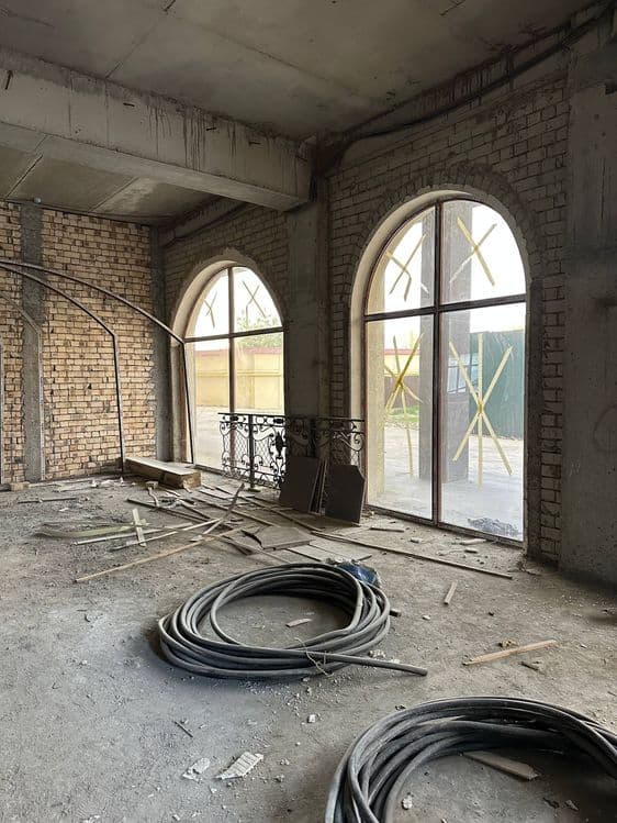 ПРОДАЁТСЯ! Угловая коммерция 280м² ЖК New Life Mirabad 1 линия — 4