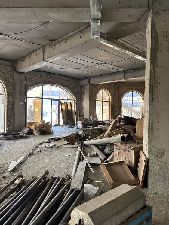 ПРОДАЁТСЯ! Угловая коммерция 280м² ЖК New Life Mirabad 1 линия — 5