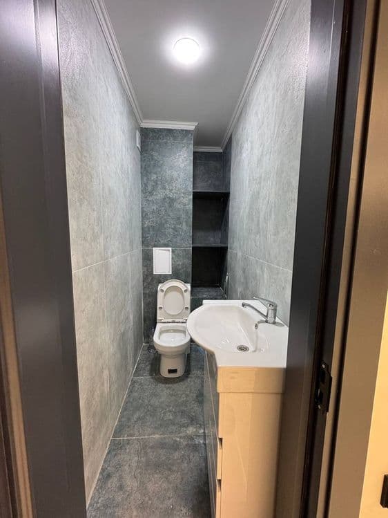 Продаётся 95 м² офис с готовыми арендаторами на Ц1 — 3