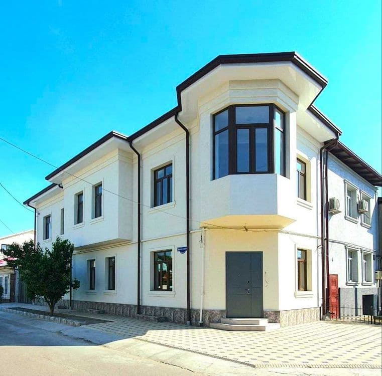 ПРОДАЕТСЯ ЕВРО ДОМ /Здание под ОФИС  2-я лин МИРАБАД САРАКУЛ 340 кв.м. — 1