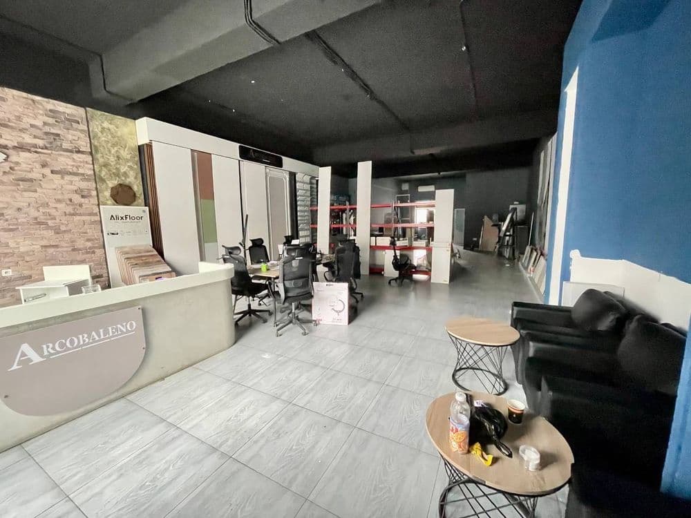 Продается помещение улица Паркент 153м2 — 1