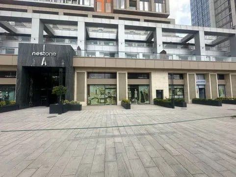 Продаётся Нежилое ЖК ” NEST ONE ” 96м2 1-этаж — 2