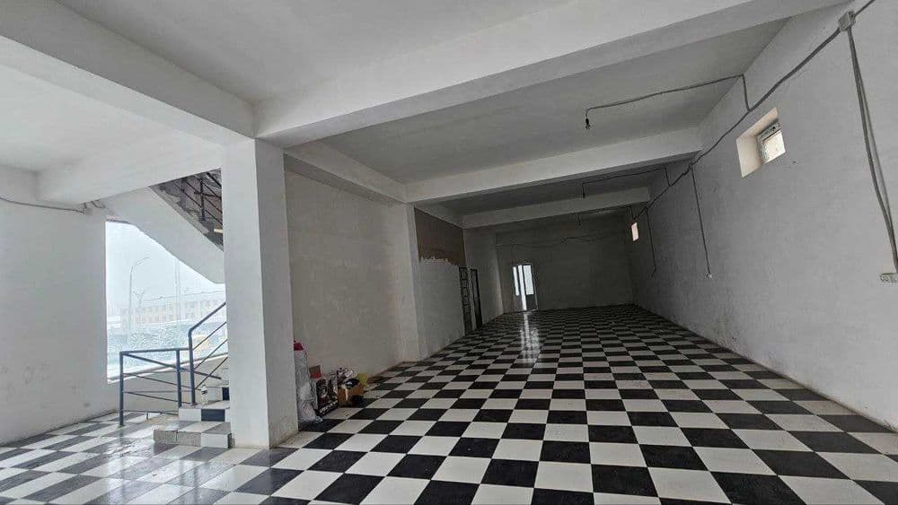 Nurafshon shahar markazi. 3 kavatli tayyor biznes markaz sotaman. — 3