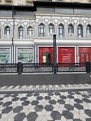 Ул.Бабура Жк "Узбегим" нежилое помещение 432кв первая линия высота 5.5