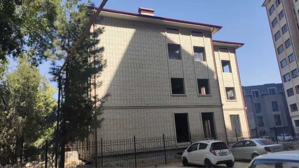 Продажа коммерческое/нежилое помещения 10 квартал — 4