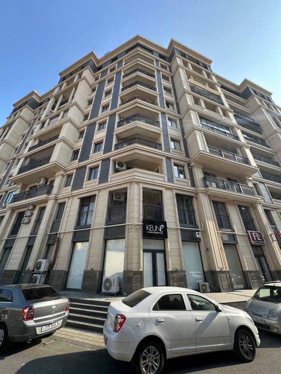 ЖК City Life Пирамид | 520кв - нежилое помещение вдоль дороги Продажа — 2