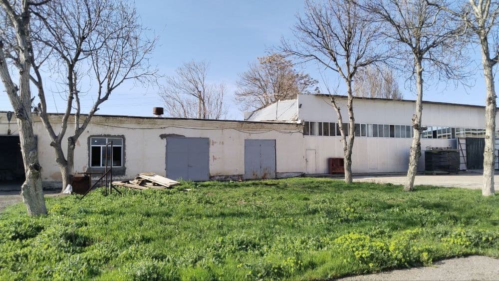 Продаётся универсальная (земля) база площадью 1.94 гектара в Чирчике. — 3