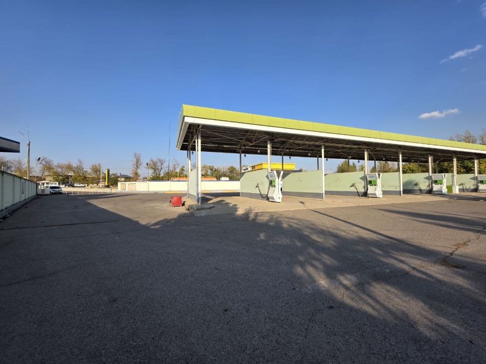 Метан Заправка , 86 соток , г.Ташкент. — 2