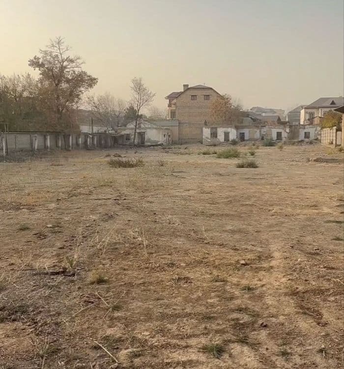 Продаётся территория+Здание., — 2