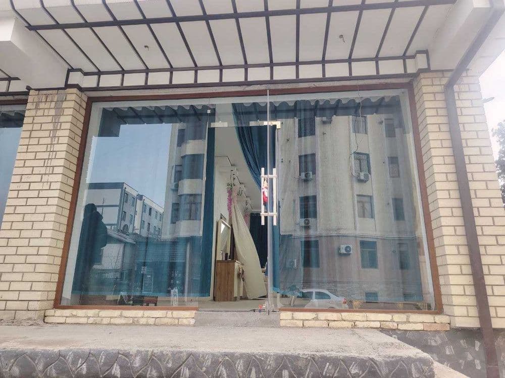 Продаётся магазин 24 кв.м с подвалом 24 кв.м — 6