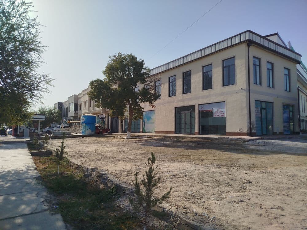 Bino sotiladi arzon xolata tezda — 1