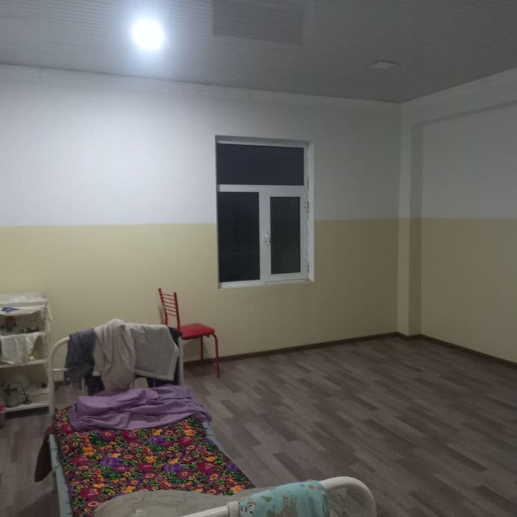 Nonvoyxona sotiladi — 4