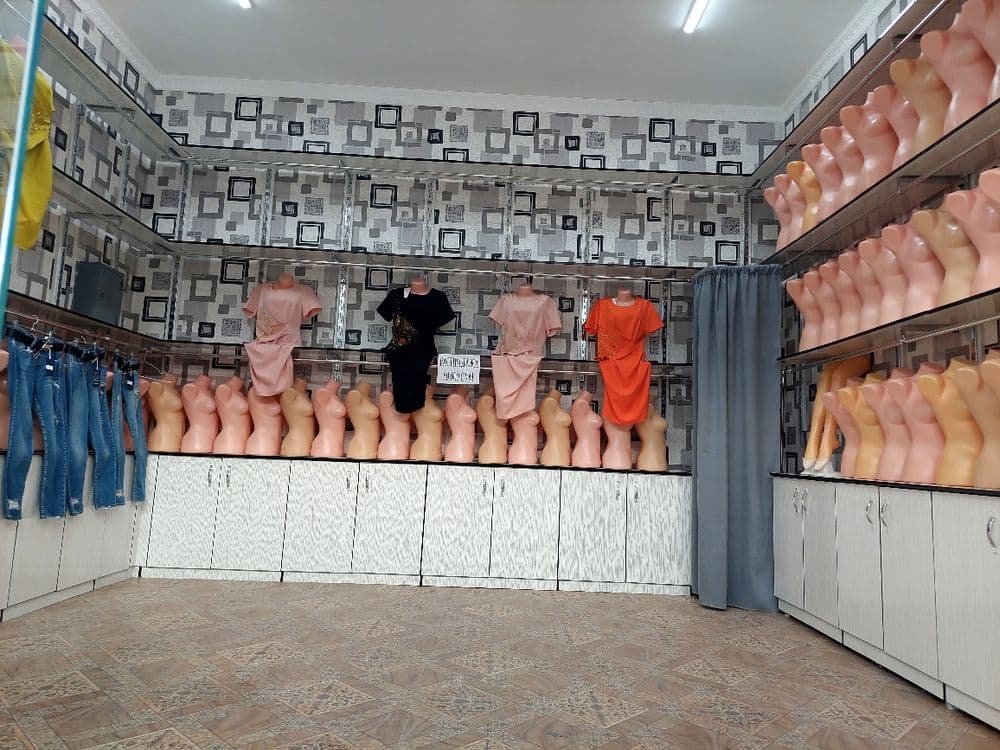 Magazin sotiladi. Zarafshon katta bozor biznesga tayyor narxi kelishil — 2
