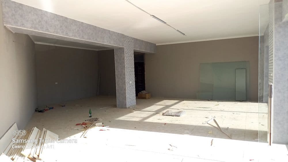 Magazin sotilad. 1.100 mln naxt — 2