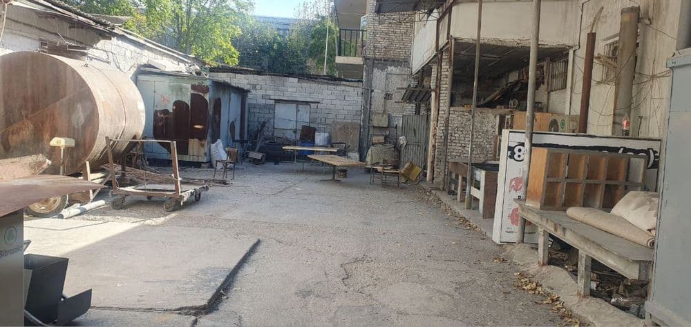 Shahar markazida nejnost savdo dukon kompleksi sotiladi ( ARENDASi bo) — 6