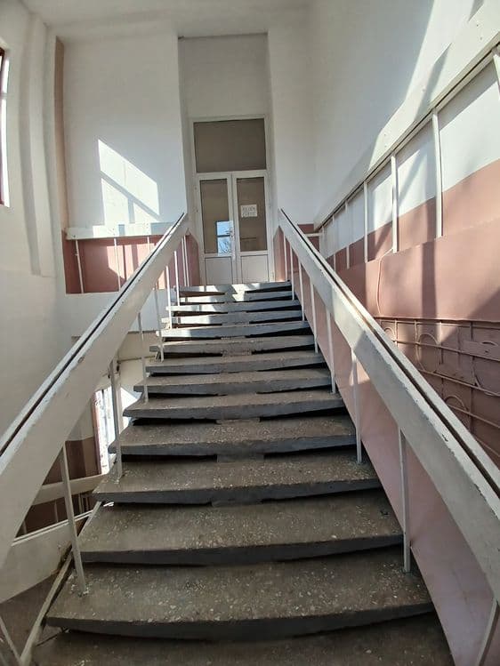 Продается под гостиницу, здание, под бизнес, под тренажерный зал, под — 4