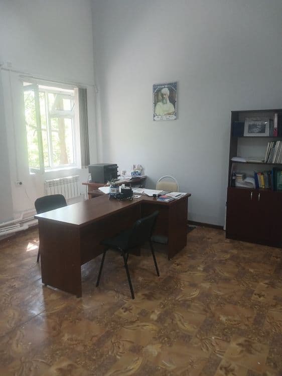 Продается под гостиницу, здание, под бизнес, под тренажерный зал, под — 8