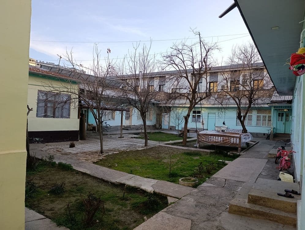 Uy sotiladi uchastka. Shahar markazida — 1