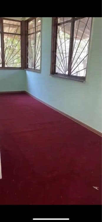 Продажа. Дом. Юкори Чирчик. 6 соток. 3 комнати. Горит — 5