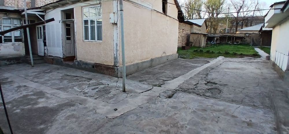 Кибрай тумани Дурмон центрида ховли ер хисобида сотихи 30 000$ — 4