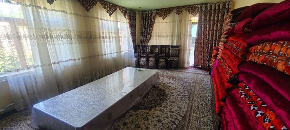 Uy sotiladi Kvartiragayam obmen bor manzil  Toshkent viloyati Olmaliq — 4