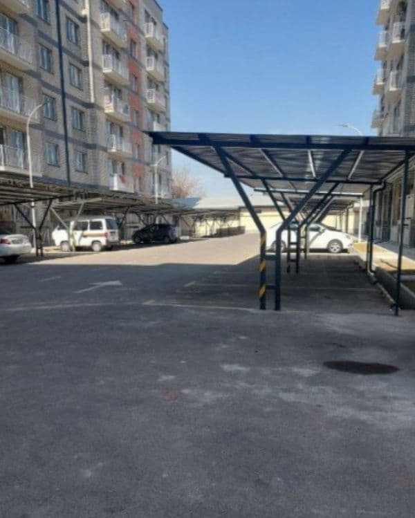 Jk compasda uy sotiladi sokol etaj 60m²  2 3 qilingan — 2