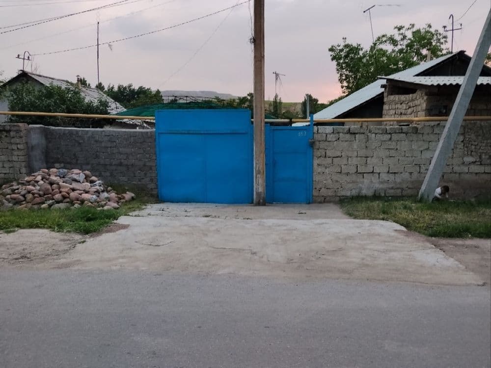 Hovli uy  sotiladi srochna Toshkent viloyati, Olmaliq shahrida — 3