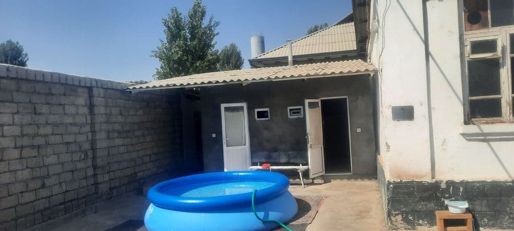 Toshkent viloyati Oqqo‘rg‘on tumani Eltamg‘ald Mamunt da uy sotiladi — 6