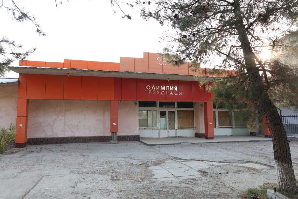 Продается участок с двумя зданиями — 2