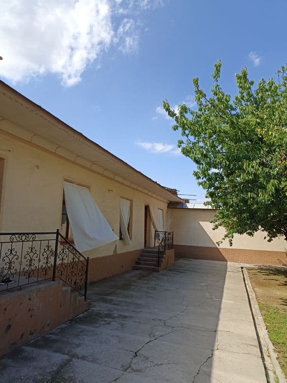 SOTIGI. 55 000 $. — 6