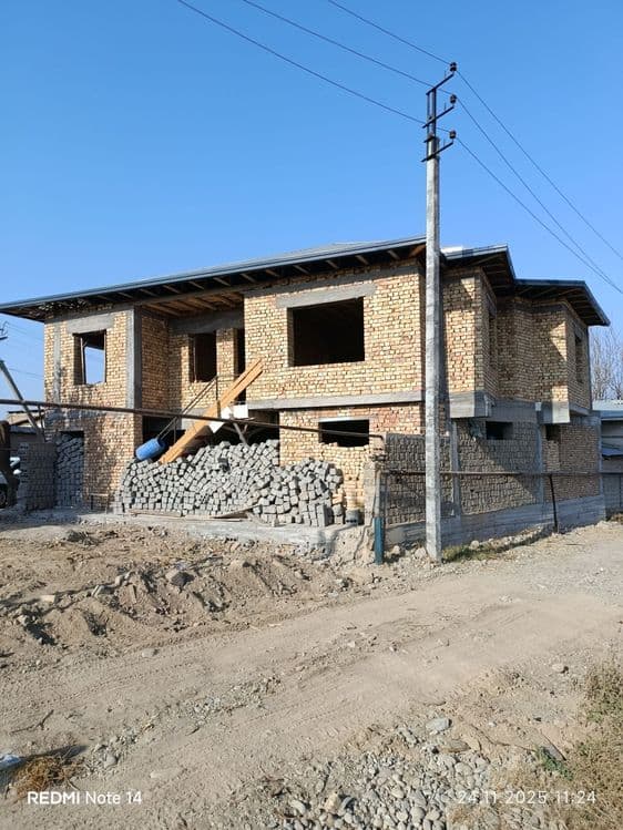 Ховли сотилади коробка 2.2сотих 65 000$ — 5