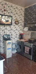 Джаркурганская 3пом +кухня 2х.этажный 2.остановки рынок. Кадышева 1,5с