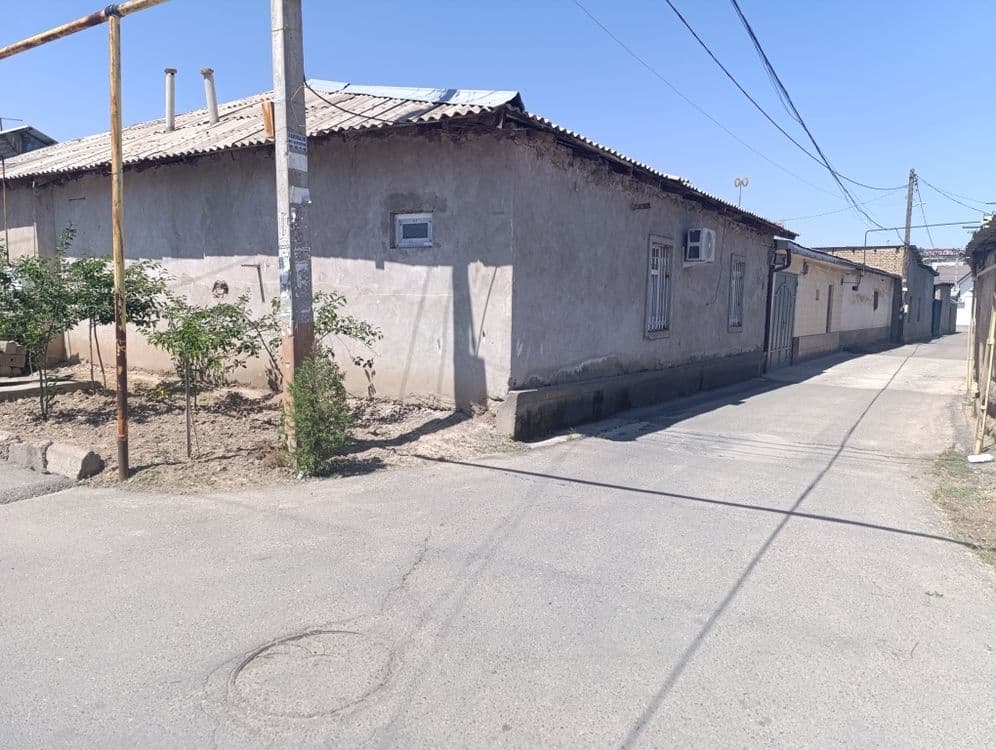 Uchastka 3 sotix — 4