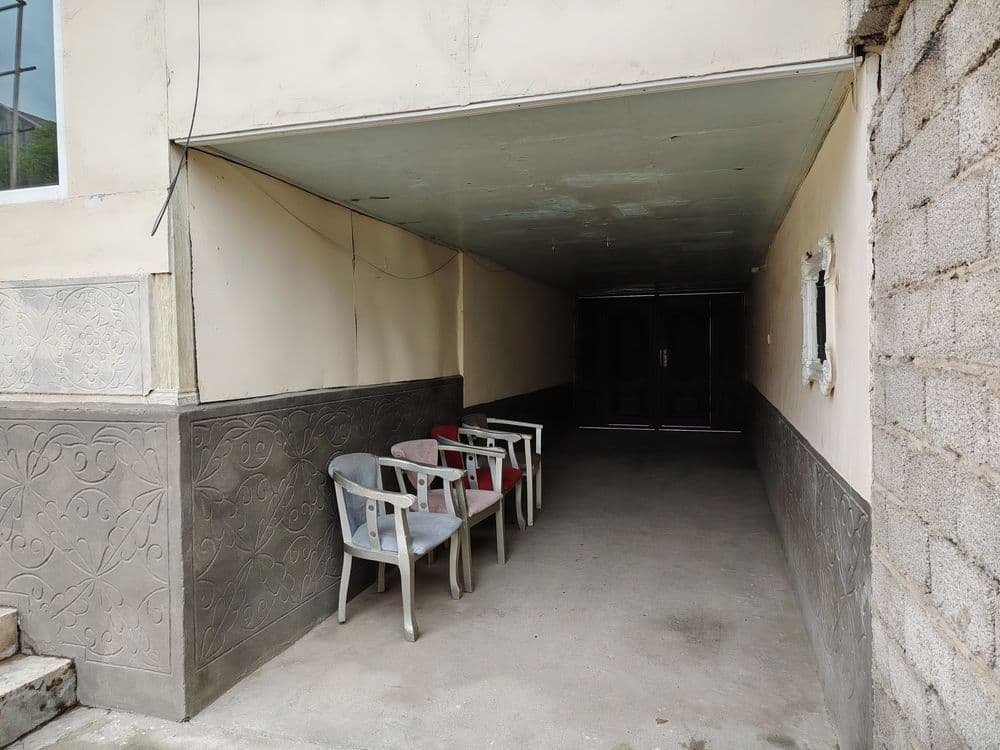Uchastka sotiladi 1.5 sotiq — 3