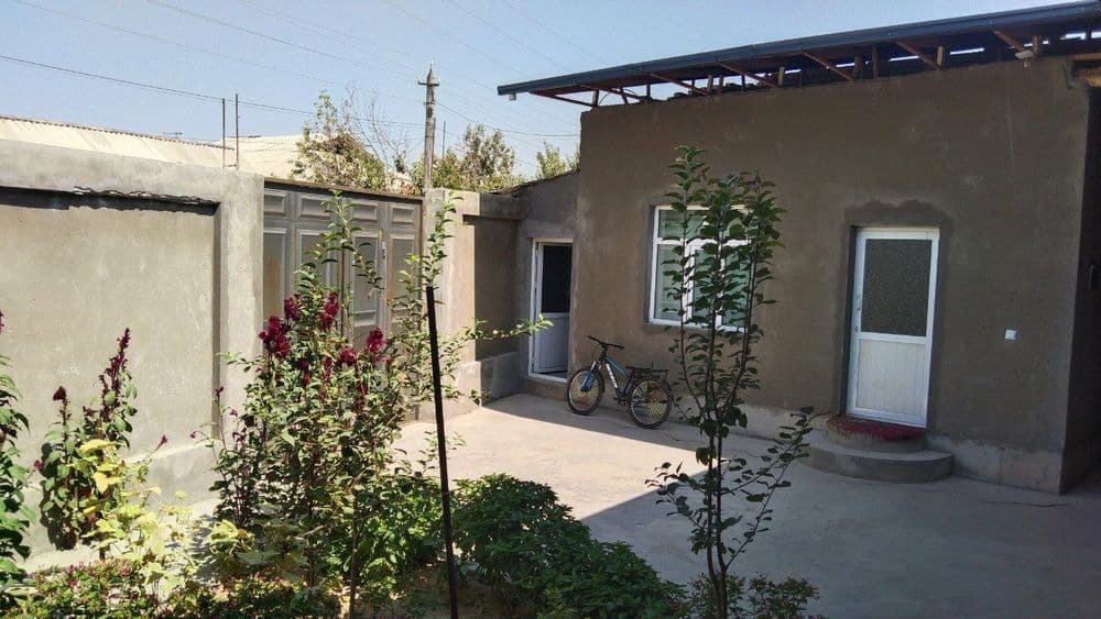 Srochna Qibrayda uy sotiladi 2,5sotiq — 5