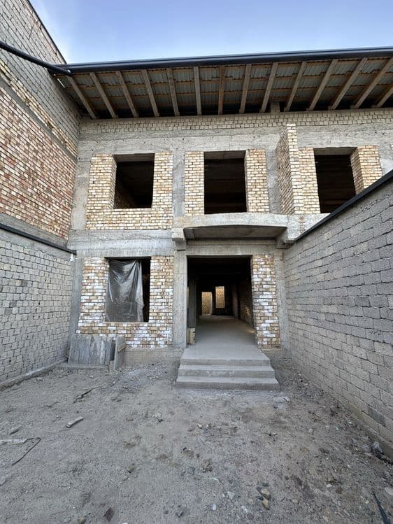 Sergeli hovli uchaska 225m kv — 4