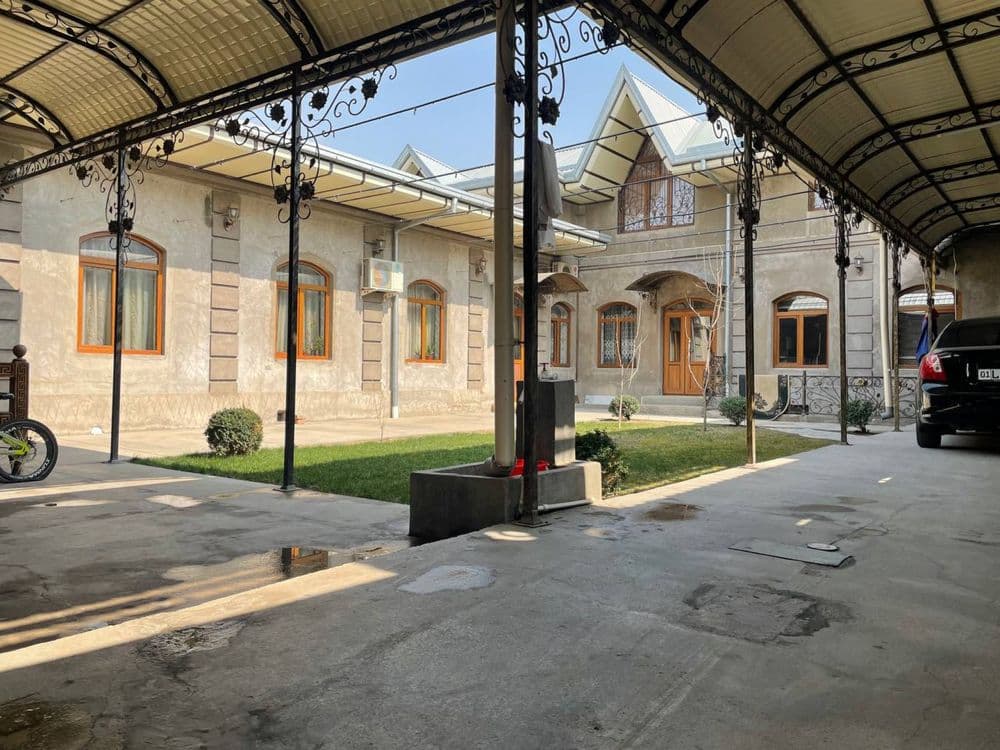 Prodayotsya uchastok na badamzare. So vsemi udobstvami — 1