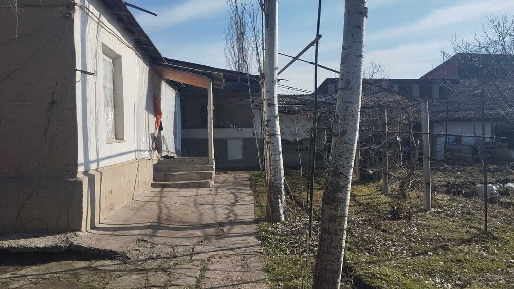 Уй сотилади Паркентда — 3