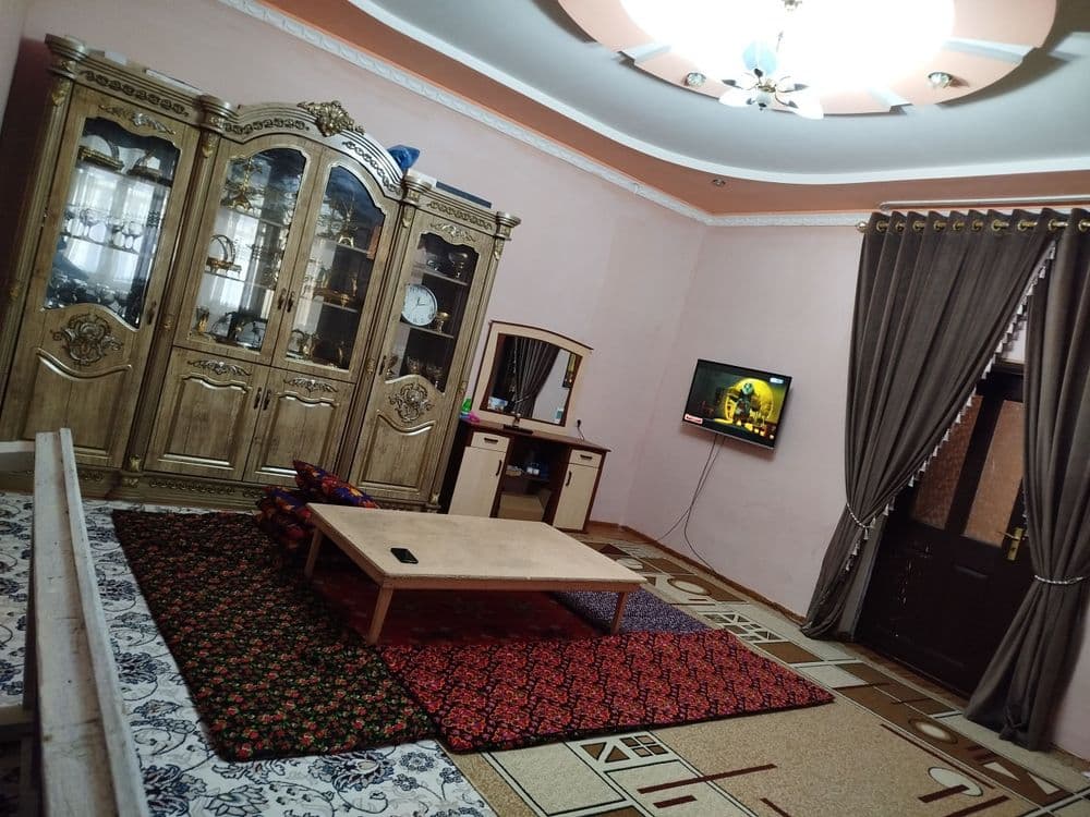 Yangiyoʻlda 6 sotokli  kotej sotiladi — 7