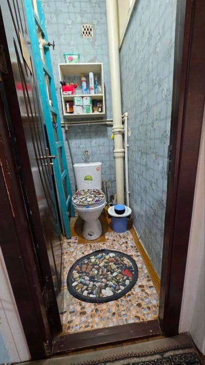 3 etajlik dom 3 etaj 2 padez yol yuzida parkovka joy bor — 1