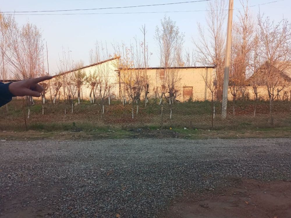 Уй жой срочна сотилади. — 6