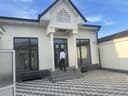 Срочно сотилади ТошМи постидан кирганда янги қурилган котедж