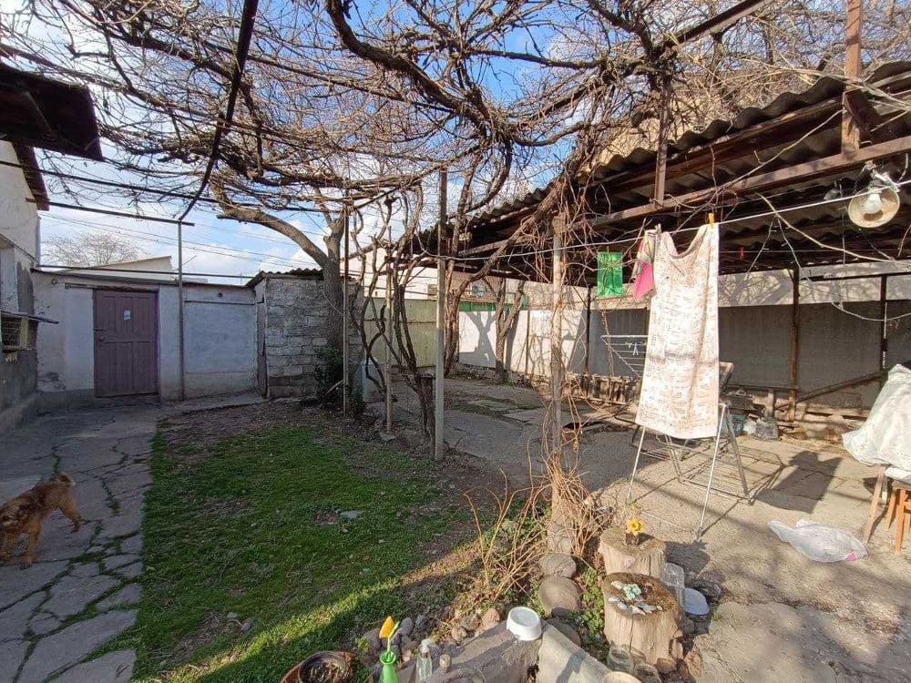 ул.Хамал / ул.Ф.Йули ор-р ГАИ (Техосмотр) 2,65сот 4ком 80м2 Фасад 18м — 2